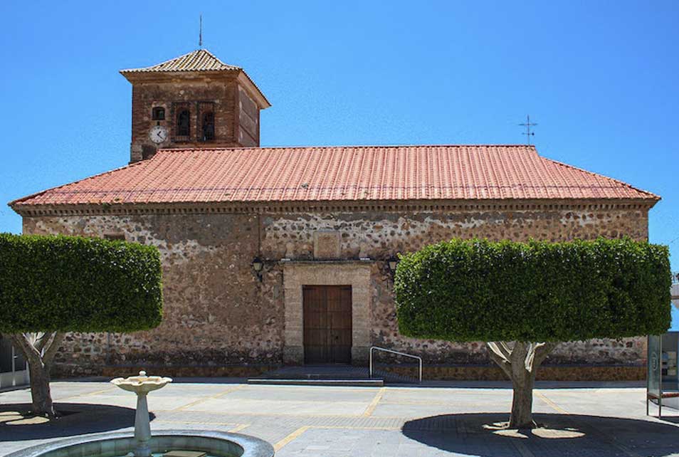 Iglesia Virgen del Rosario en Enix (Almería)