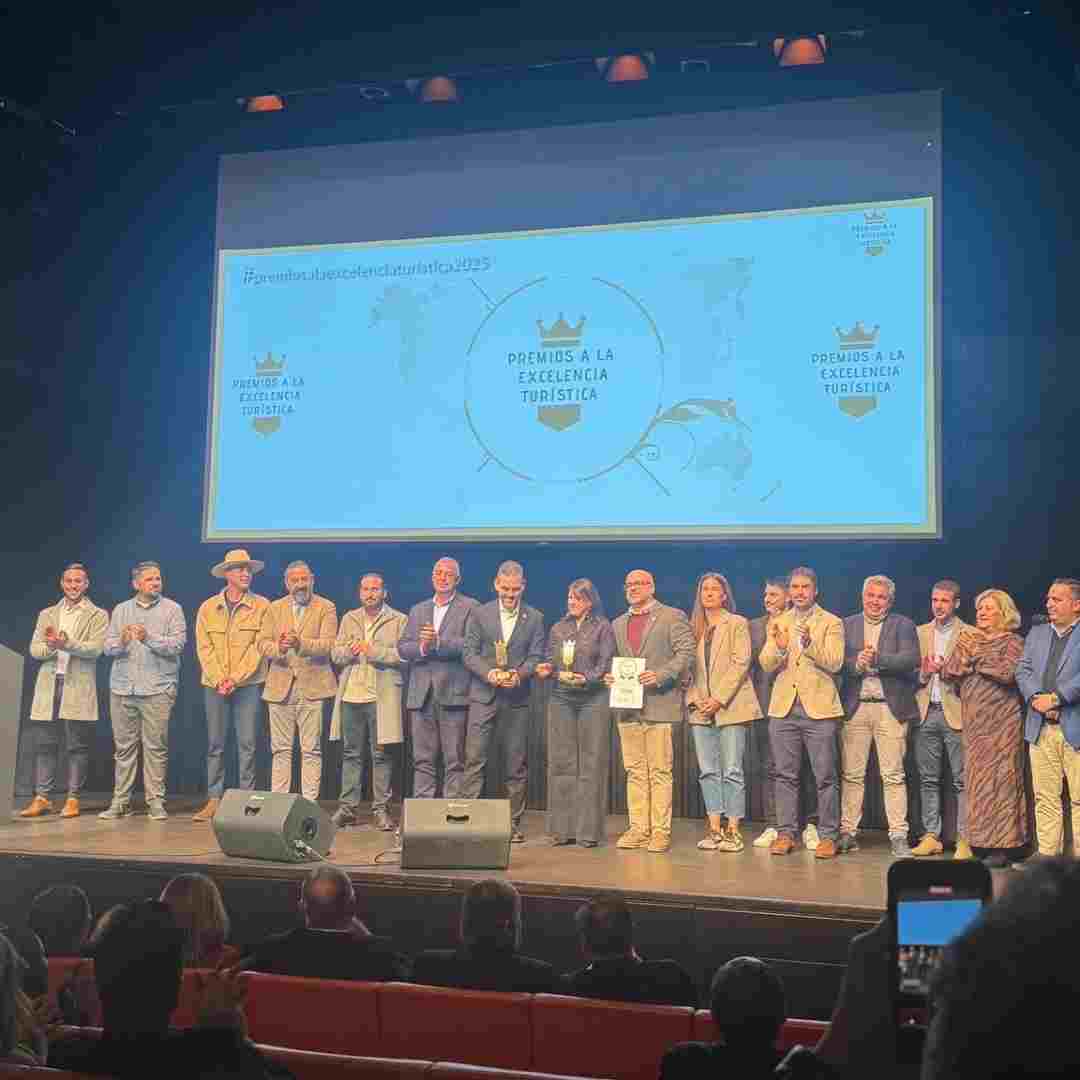 PREMIOS A LA EXCELENCIA TURÍSTICA 2025 (3)