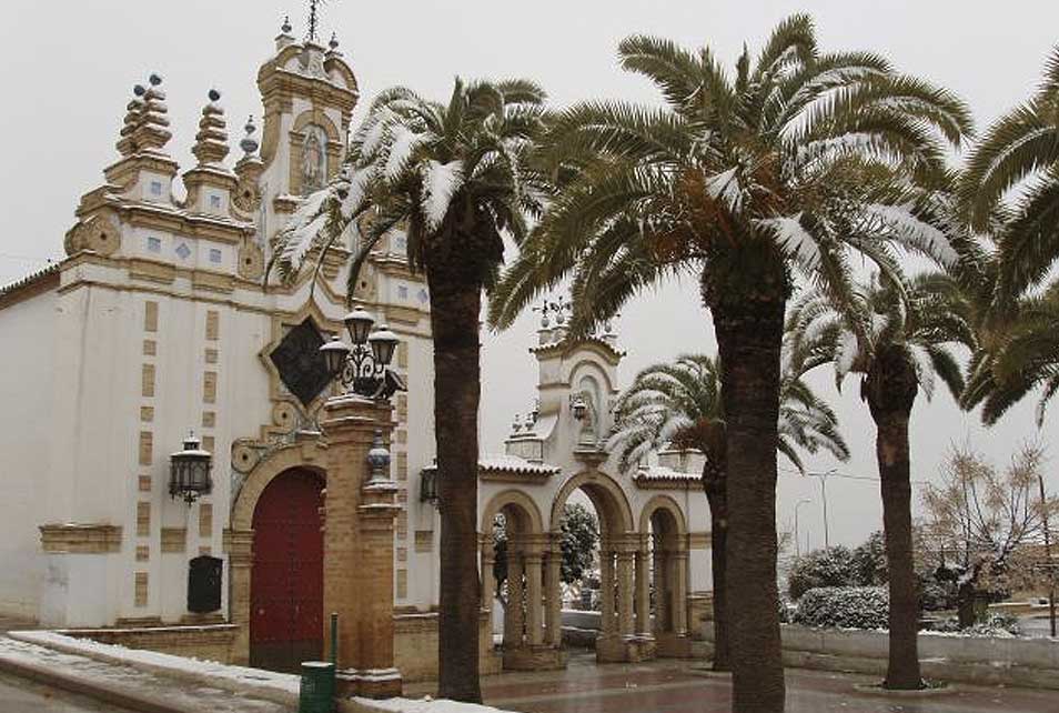 Fachada de la Ermita de San Roque de Arjonilla (Jaén)