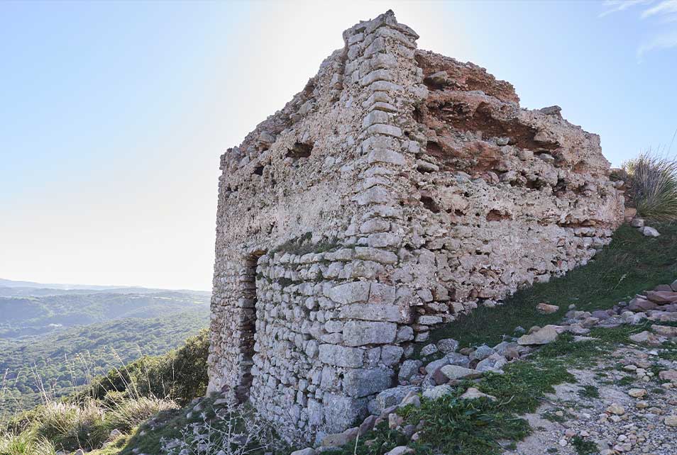 Castillo de Santa Águeda de Ferreries (Menorca)