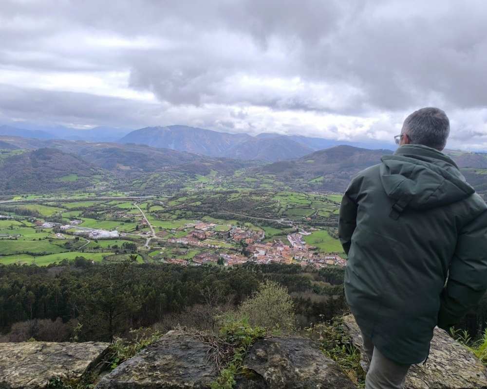 Vista de Salas EQUIPO CONSEJO ASESOR PUEBLOS MÁGICOS DE ESPAÑA