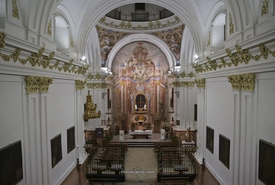 Interior de la Ermita de Ntra. Sra. de la Soledad en La Puebla de Montalbán, Toledo<br />
