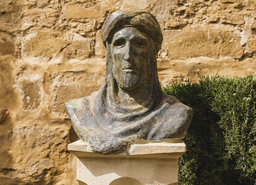 monumento-rey-alhamar-arjona Monumento al Rey Alhamar, Arjona (Jaén)