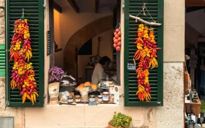 3 Pueblos Mágicos de España dónde comprar forma parte del viaje